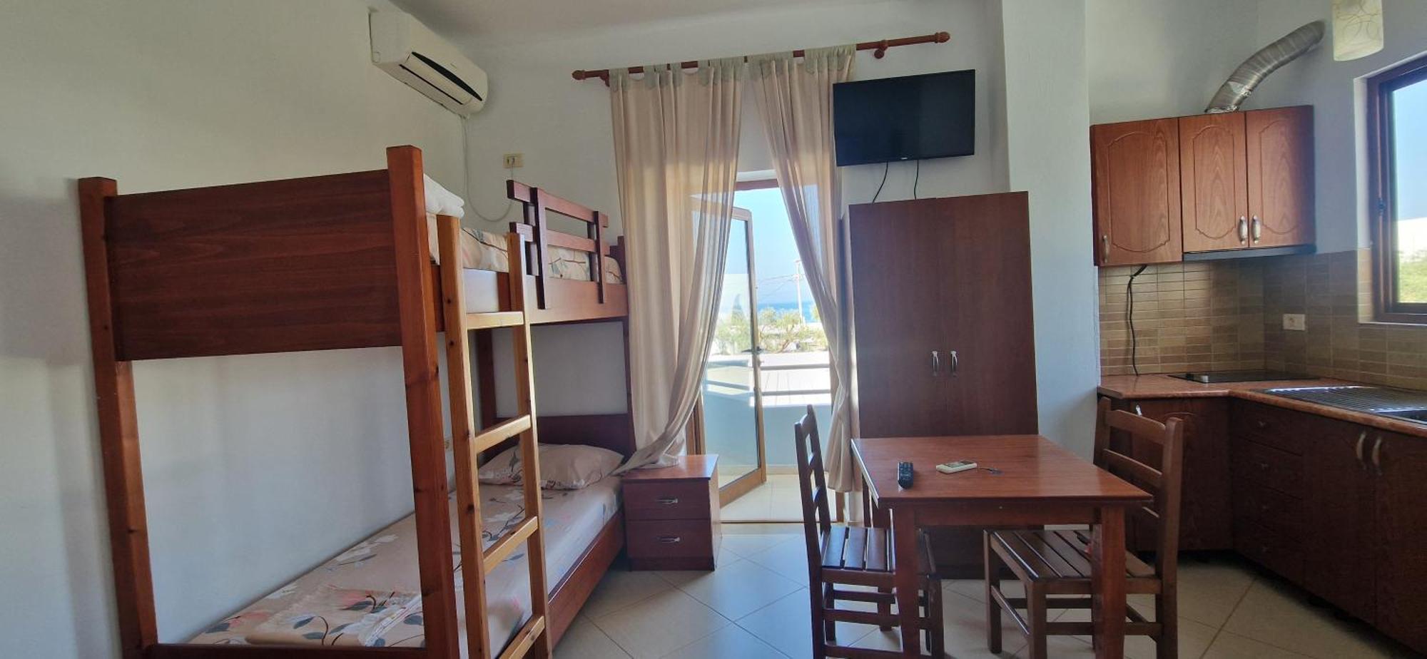 Fitimi Hotel *
